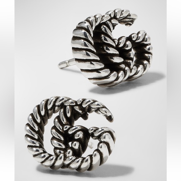 Authentic Gucci Marmont stud earrings. - Picture 4 of 11